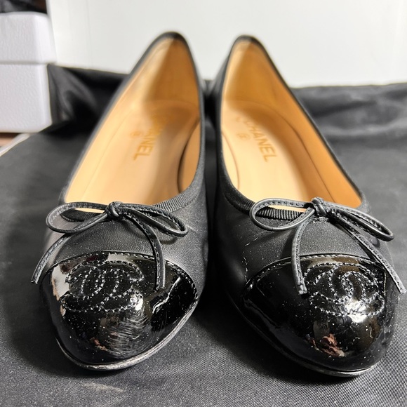 Chanel: Authentic Ballet shoes size EU 38.5 Very good condition. - Picture 2 of 9